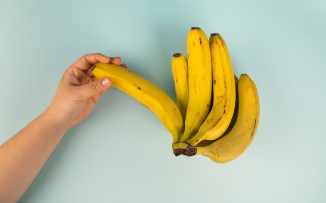Why Eating a Banana For Breakfast is a Bad Idea